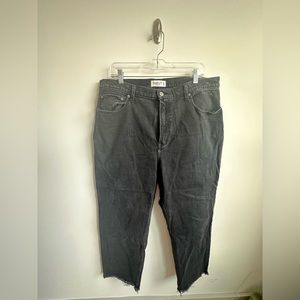 Abercrombie Ankle Straight Ultra High Rise Black Jean - Size 34 or 18